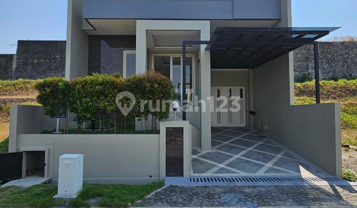 Rumah Baru Ada Lift Siap Huni Graha Candi Golf 1