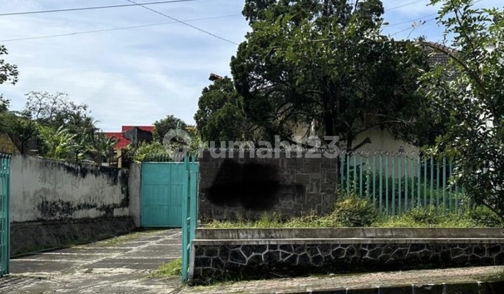 Rumah Sisa Lahan Luas Cocok Hunian/ Bisnis/ Pertokoan Rumah Sisa Lahan Luas Cocok Hunian/ Bisnis/ Pertokoan