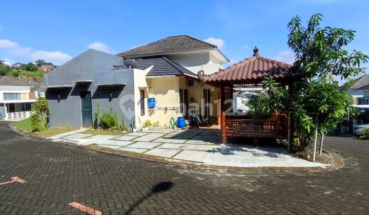 Rumah Siap Huni Cluster Bebas Banjir Dekat Unimus 2