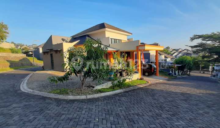 Rumah Siap Huni Cluster Bebas Banjir Dekat Unimus 1