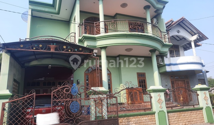 Ready-to-Occupy House with SHM Near Krapyak Toll Exit