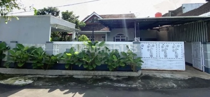 Rumah Ada Gasebo Siap Huni Dekat Jln Lingkar Salatiga