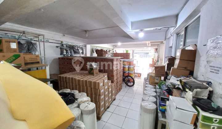 Ruko Siap Pakai Tengah Kota Dekat Pelabuhan Tanjungmas 2