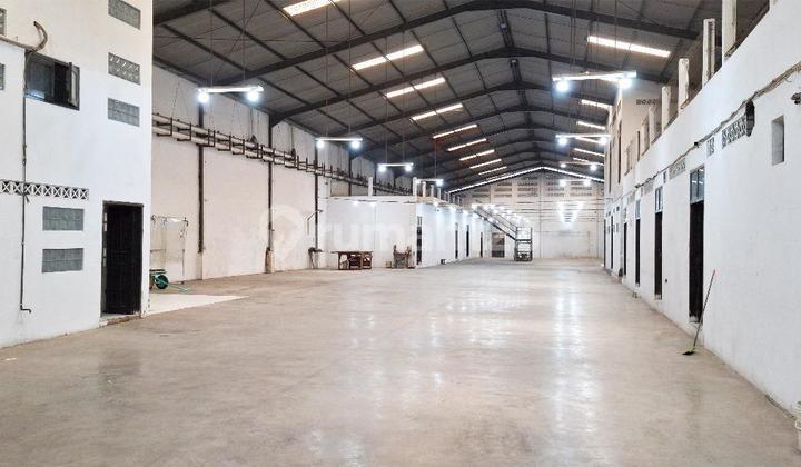 New Renovated Warehouse Ready for Occupancy, Flood-Free Near Tanjungmas Port 2