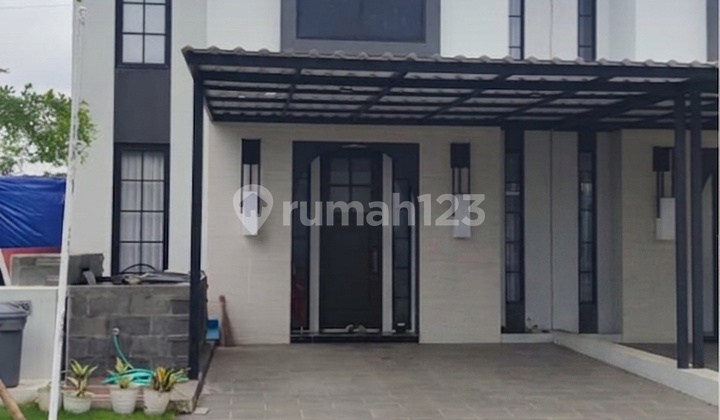 Luxury Ready-to-Occupy House in Redterracota Cluster 1