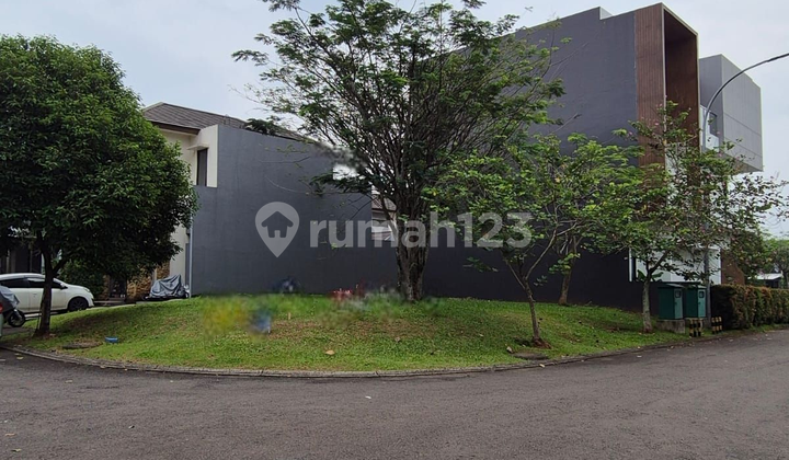 Strategic Hook Lot in Amarilla Cluster The Avani - Premium Location in BSD City