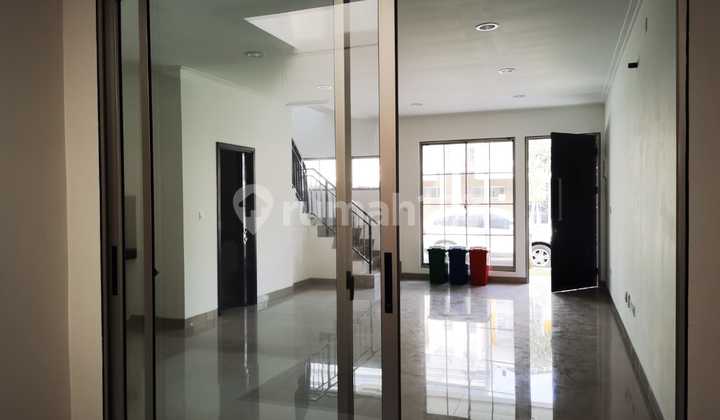 Disewakan Rumah Pik2 Miami 6 X 15