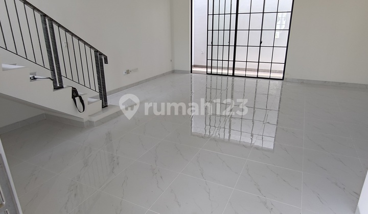 Disewakan Rumah Villa Pasir Putih Pik2 8 X 15 2