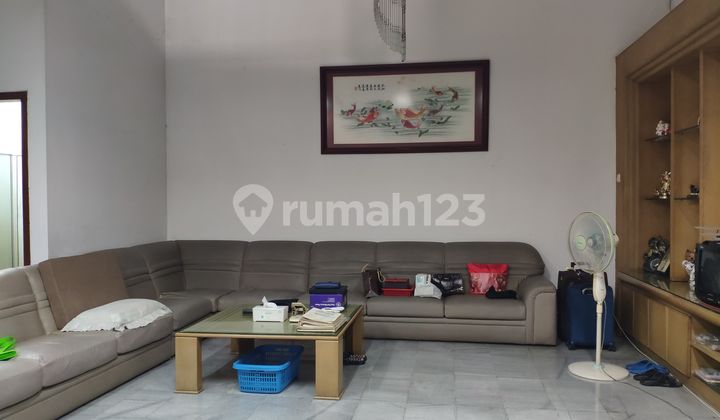 Rumah 2 Lantai Di Perumahan Orang Kaya Lama, Siap Huni. Rumah 2 Lantai Di Perumahan Orang Kaya Lama, Siap Huni.