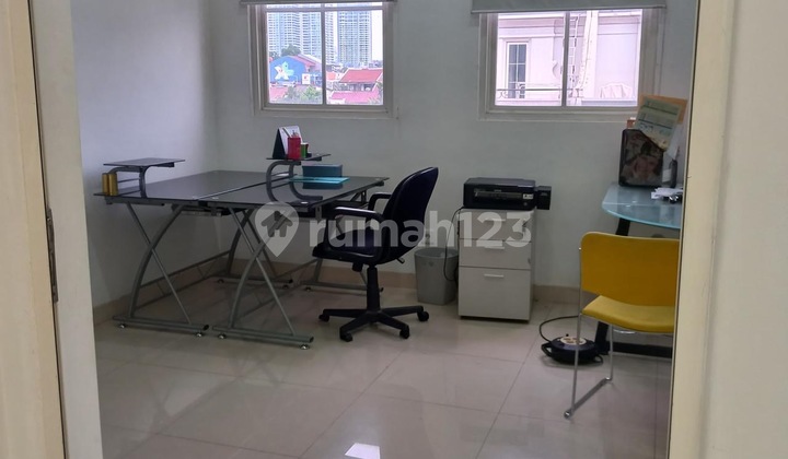 For sale townhouse in Intercon, West Jakarta. 2