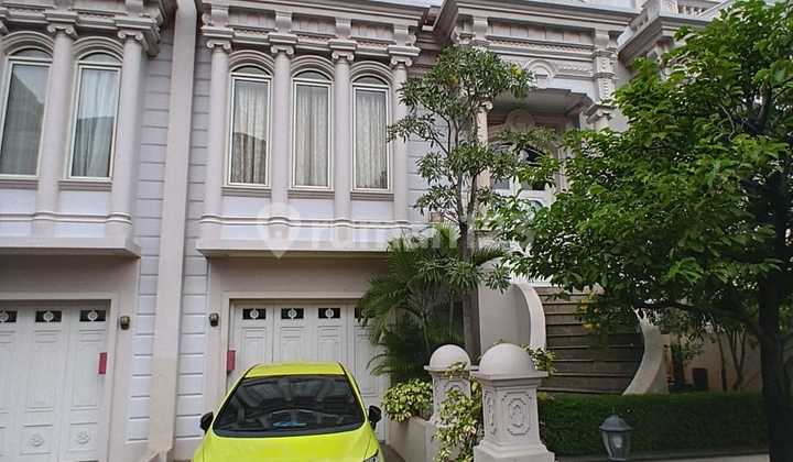 The Villas Mall Of Indonesia House, Kelapa Gading, North Jakarta
