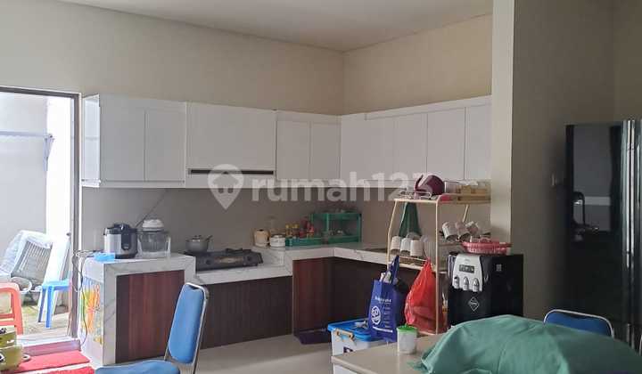 Rumah 2 Lantai Di Metland Ujung Menteng Cakung Jakarta Timur SHM 2