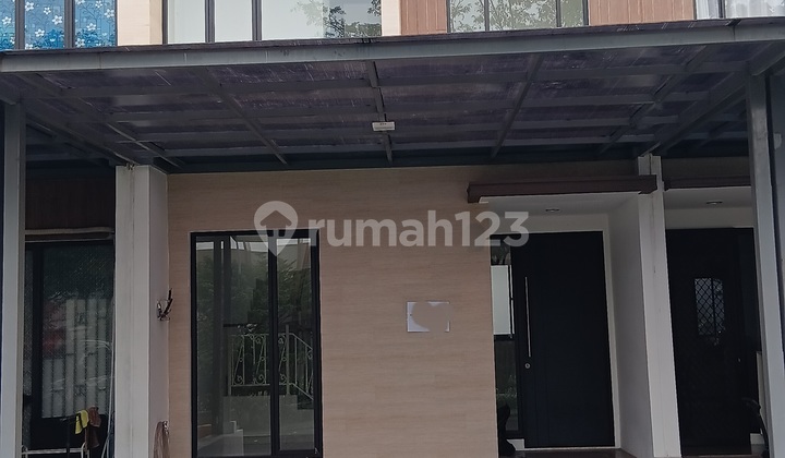 Rumah Bagus di Jgc Cluster La Seine Cakung Jakarta Timur SHM