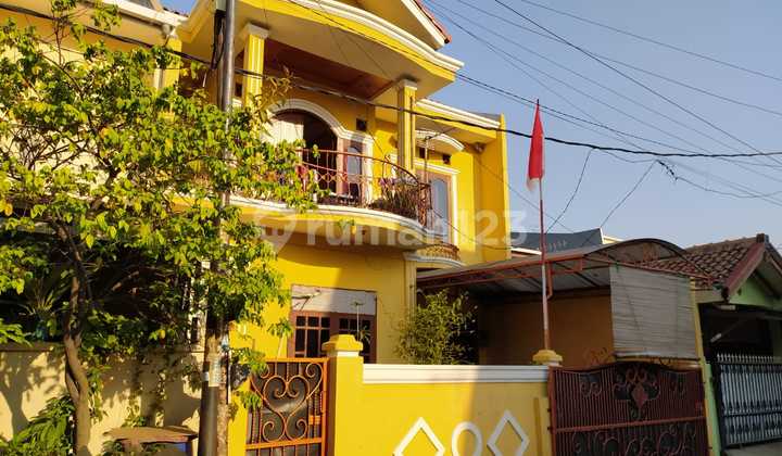 Nice 2-Story House in Perumnas 1 Kranji South Bekasi with SHM 2