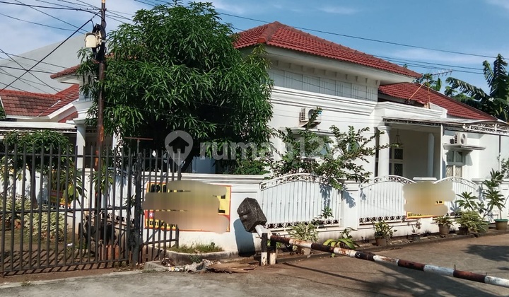 Rumah Bagus Hook Full Furnish Di Taman Galaxy Bekasi Selatan SHM 2