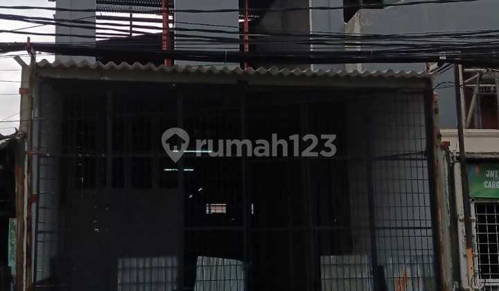 Strategic Warehouse Near Cakung Toll Exit, East Jakarta