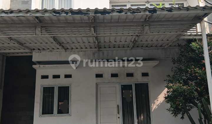 Rumah Bagus Di Jl. Bina Asih Jati Asih Bekasi Semi Furnish SHM