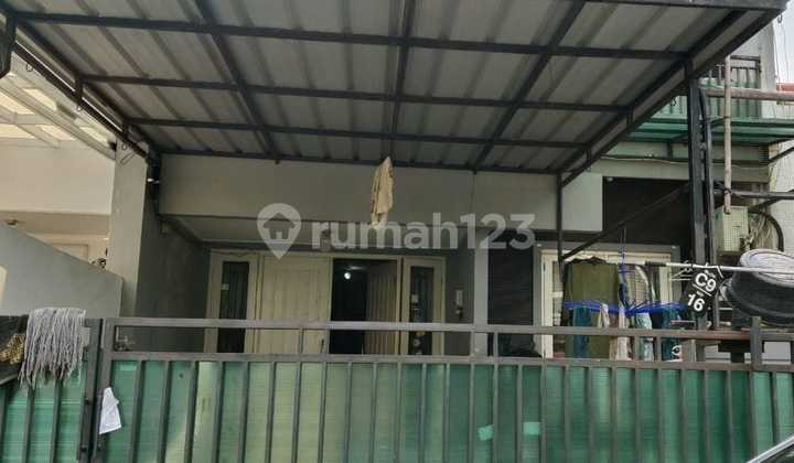 Nice House in Metland Ujung Menteng Cakung East Jakarta with Certificate of Ownership 2