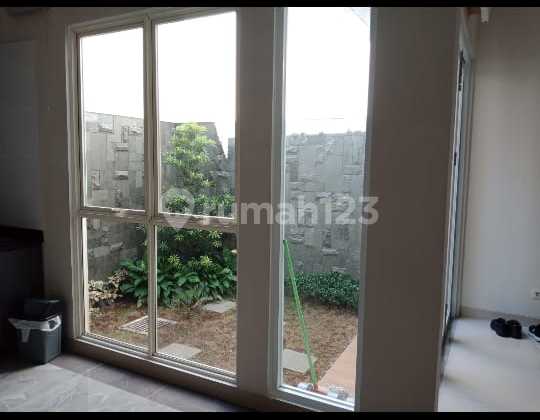 Rumah Bagus Di Jgc Cluster North Mississippi Cakung Semi Furnish 2