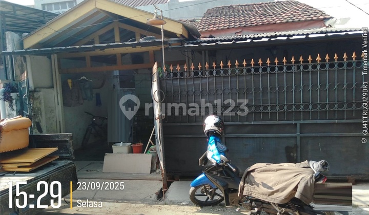 Sell Cheap Standard Style House in Harapan Indah (C0864) 1