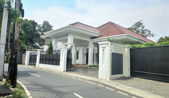 Rumah 1 Lantai Tanah Nya Luas Dan Rumah Ada Taman Belakang Di Lebak Bulus Jakarta Selatan 2