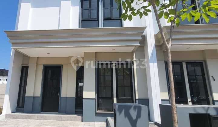 New Fresh House in Dian Istana Near Graha Famili and Darmo Permai