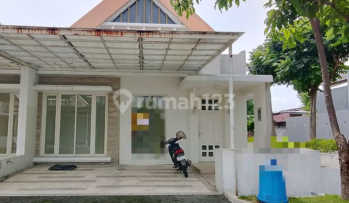Semi-Furnished Ready-to-Occupy House in Graha Tirta Waru, Close to Surabaya, Near Juanda and Rungkut Semi-Furnished Ready-to-Occupy House in Graha Tirta Waru, Close to Surabaya, Near Juanda and Rungkut