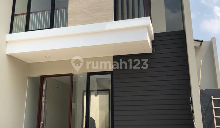 Furnished House in Citraland Northwest Ready to Use at an Affordable Price