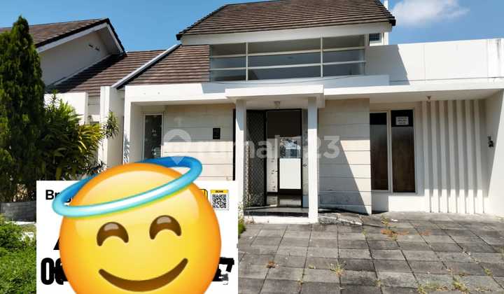 Semi-Furnished House in Citraland Rosewood at an Affordable Price Semi-Furnished House in Citraland Rosewood at an Affordable Price