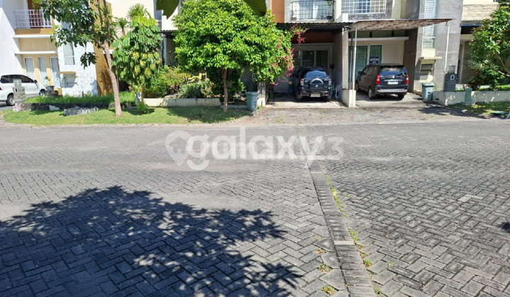 Ready-to-occupy house Ladiva Menganti, West Surabaya.