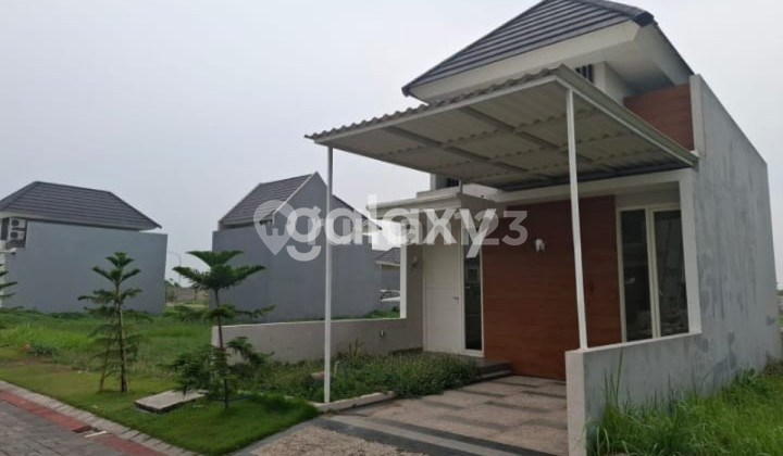 Beautiful Move-in Ready House in Puri Safira, Close to Toll Road and Citra Land in West Sby 2