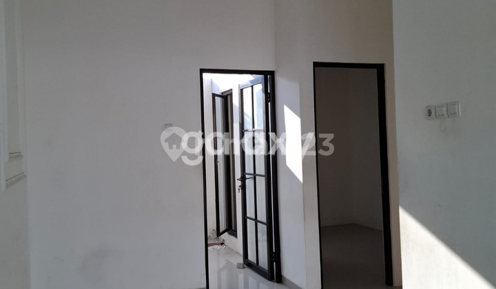 Cool House Affordable Price, KPR Available Starting from 1 Million Only, Location Menganti, West Surabaya. 2