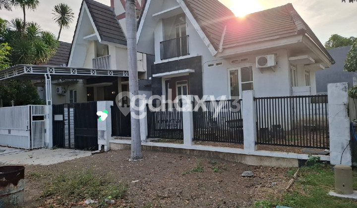 rumah pojok 2  lantai siap huni di pakal sememi benowo surabaya barat