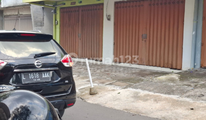 Ready-to-use shop house in a densely populated location 2