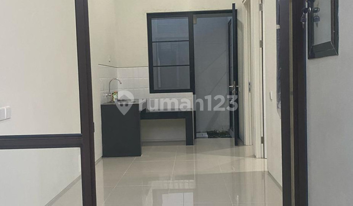 Ready-to-Occupy House in Citra Land Kedamean, West Surabaya, Near Toll Road 1