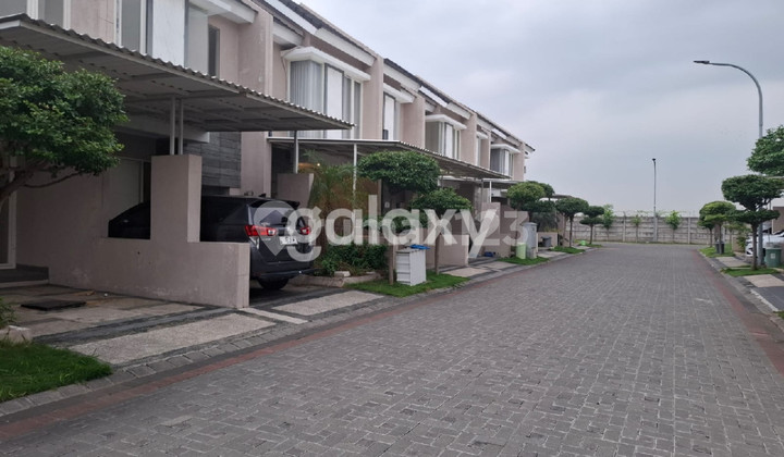 2-story ready-to-occupy house in West Puri Safira, Surabaya 2-story ready-to-occupy house in West Puri Safira, Surabaya