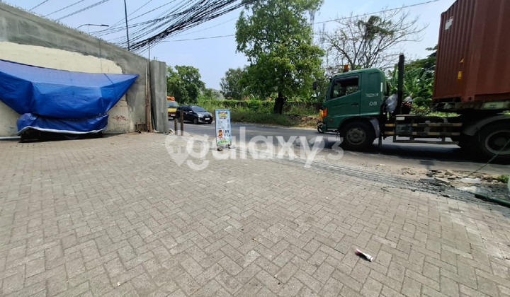 1-Story Shop House Ready for Use Zero Road in Pakal Benowo, West Surabaya 2