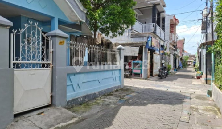 Ready-to-Occupy House in Manukan Candi Lontar, West Surabaya 2