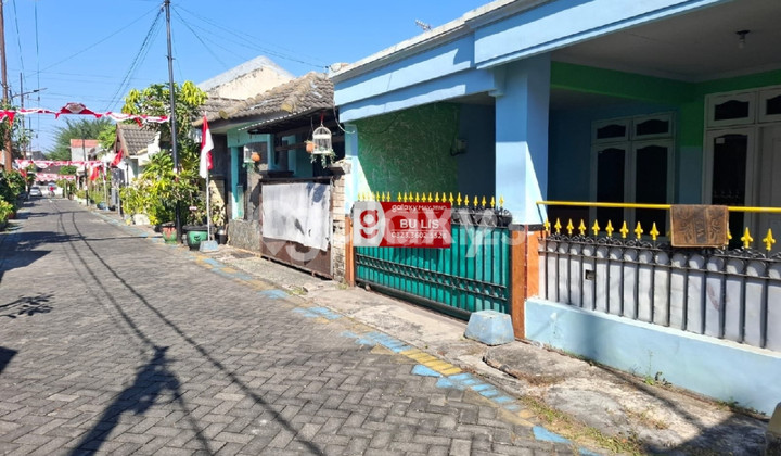 rumah siap huni di gunung sari wiyung surabaya barat