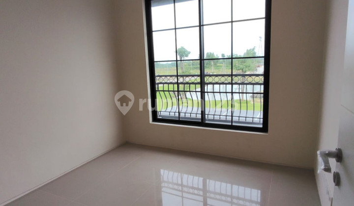 2-Story House Ready to Occupied in Citra Land Kedamean Barat, Surabaya 2