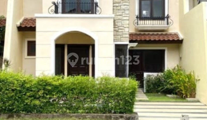 2-Story House Ready to Occupy in Bukit Mas Wiyung Tourism Area Near Citra Land West Surabaya