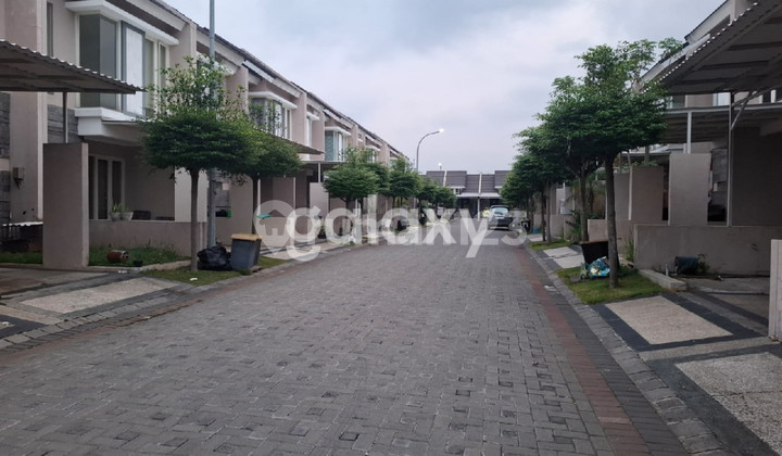 rumah cantik siap huni di puri safira menganti surabaya barat 2
