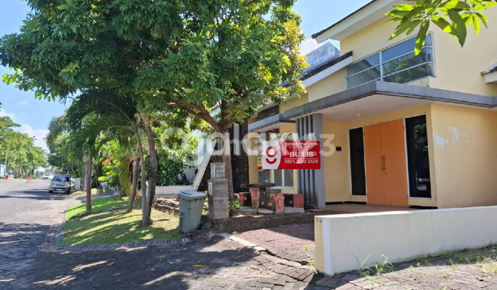 Ready-to-occupy house Ladiva Menganti, West Surabaya.