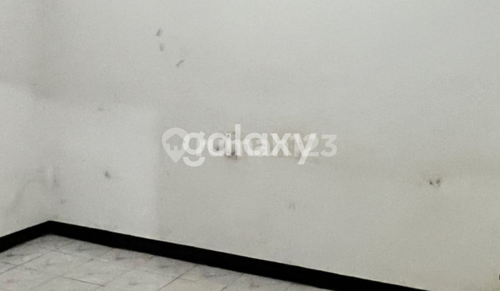 Rumah Nol Jalan Ketintang Lokasi Strategis Surabaya Selatan Rumah Nol Jalan Ketintang Lokasi Strategis Surabaya Selatan