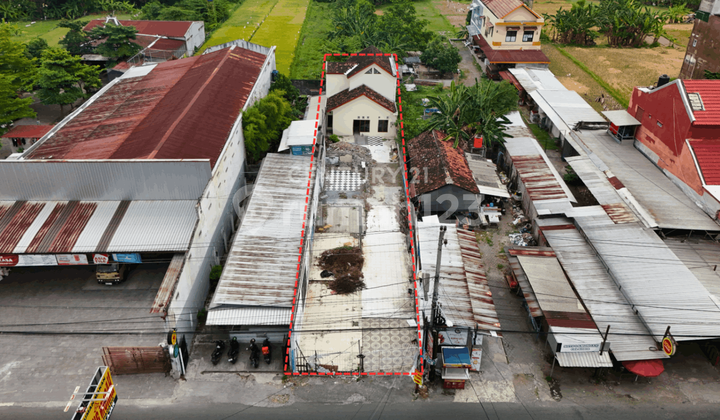 Land and Building on Nologaten Street, Depok, Ideal for Business