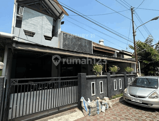 Rumah 2 Lantai Dengan Halaman Belakang Di Mergangsan 1