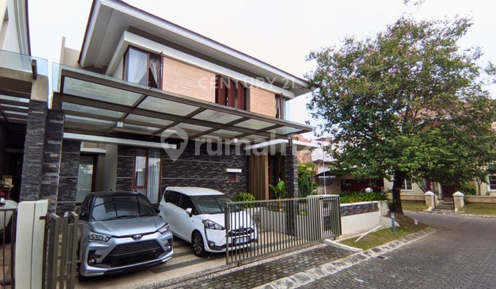 Comfortable House in Maguwoharjo Housing Estate Close to Many Campuses