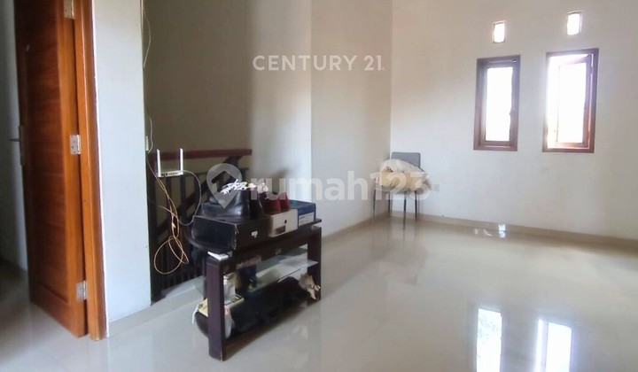 Rumah Semi Furnish Di Perumahan Ngaglik 800m Ke Progo Swalayan 2