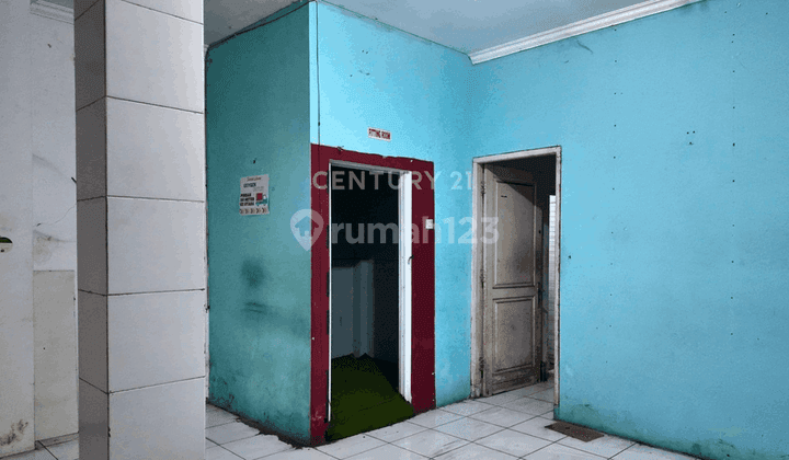 Ruko 2 Lt 200 M Dari Pasar Condongcatur Cocok Untuk Segala Usaha 2
