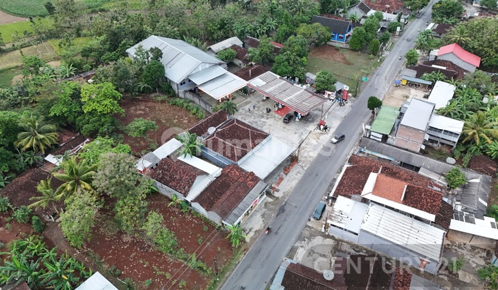 Tanah Dan Bangunan Samping Pom Bensin Di Semin Gunung Kidul